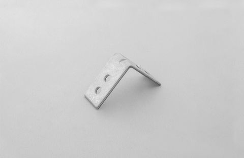 SQUADRETTA A 4 FORI per sospensione - Art. AKIFIX® NAMCSU18004 (Confez. 100 pz) - immagine 2